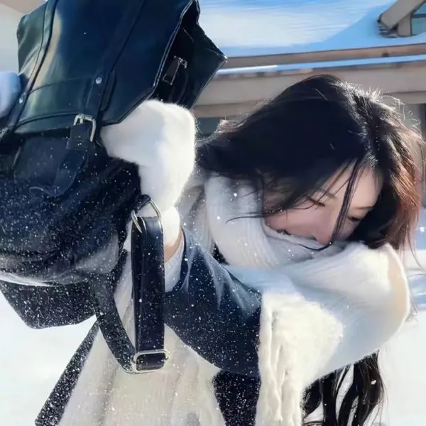 亚洲丧尸片巅峰《釜山行》高清国/韩双语：比丧尸更可怕的是人心