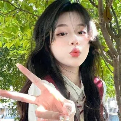 【温情治愈】《继母与女儿的蓝调》绫濑遥竹野内丰：古板女强人成为继母后，跨越十年的感人家庭日记